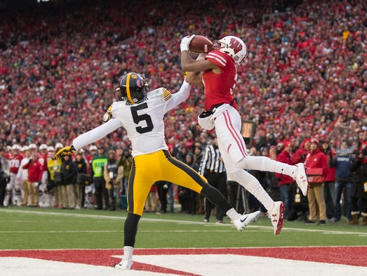 Nov 11, 2017; Madison, WI, USA; Wisconsin Badgers wide