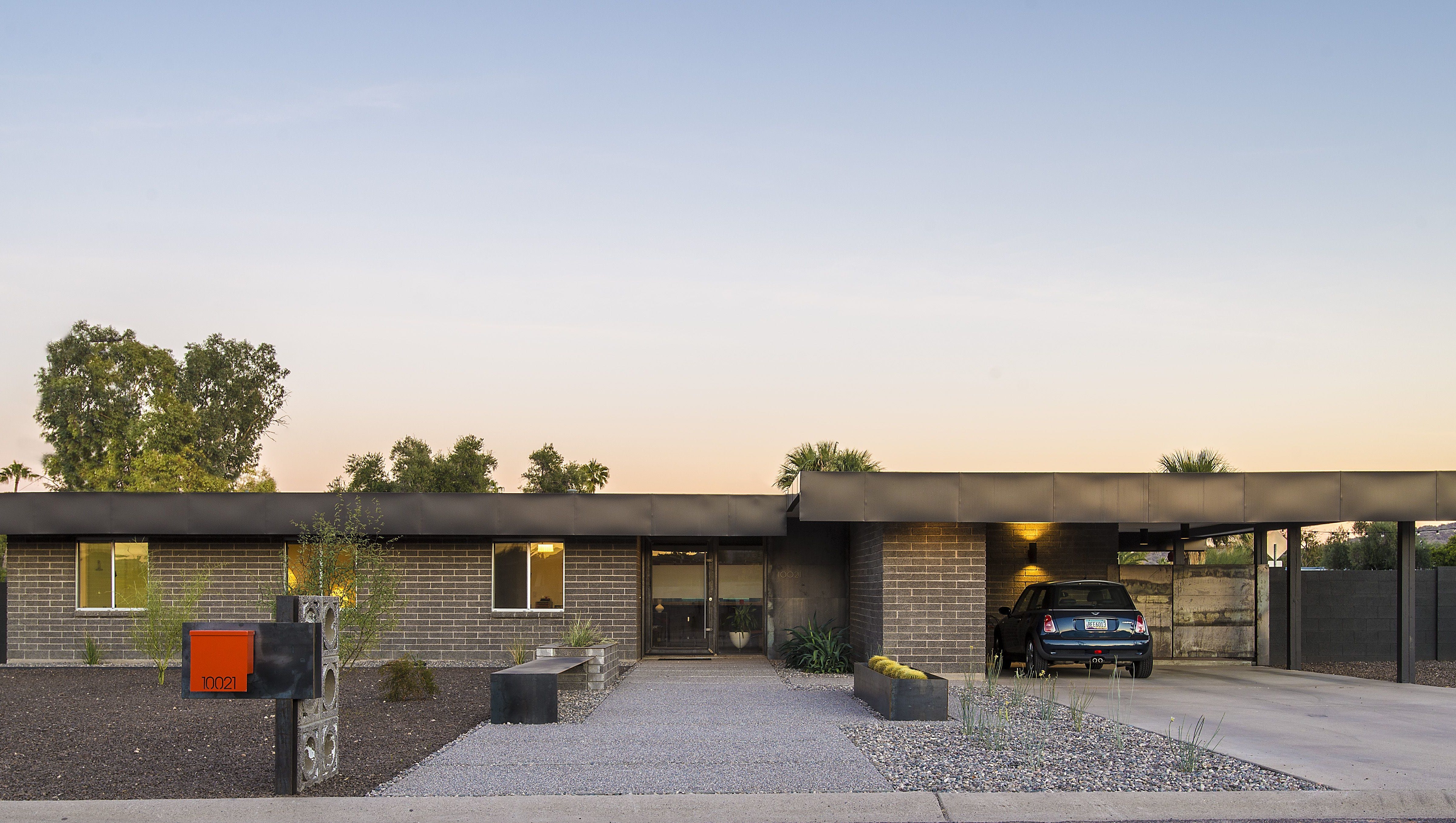 COOL HOME