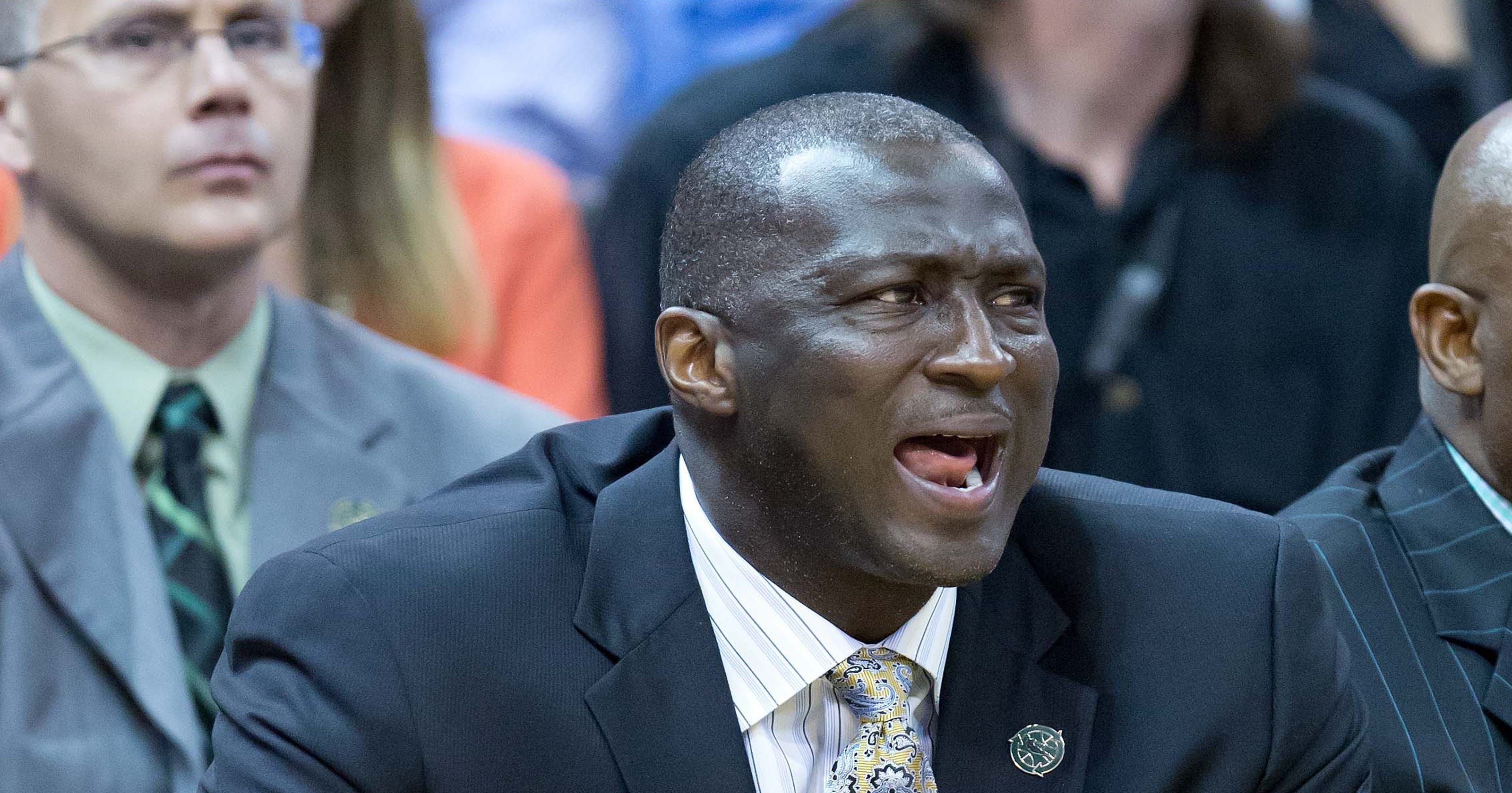 Youth Vs. Experience:  Utah Jazz Coach'S Age In The Nba Spotlight - 9ng3hnn