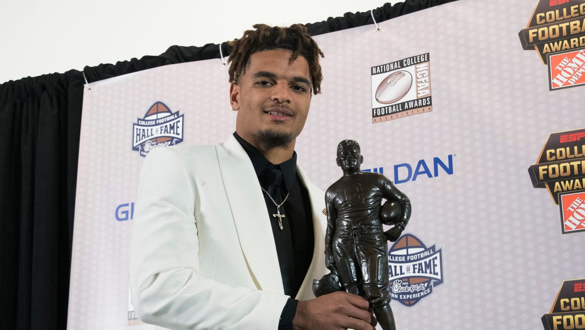 Alabama S Fitzpatrick Wins Thorpe Award As Nation S Best Db