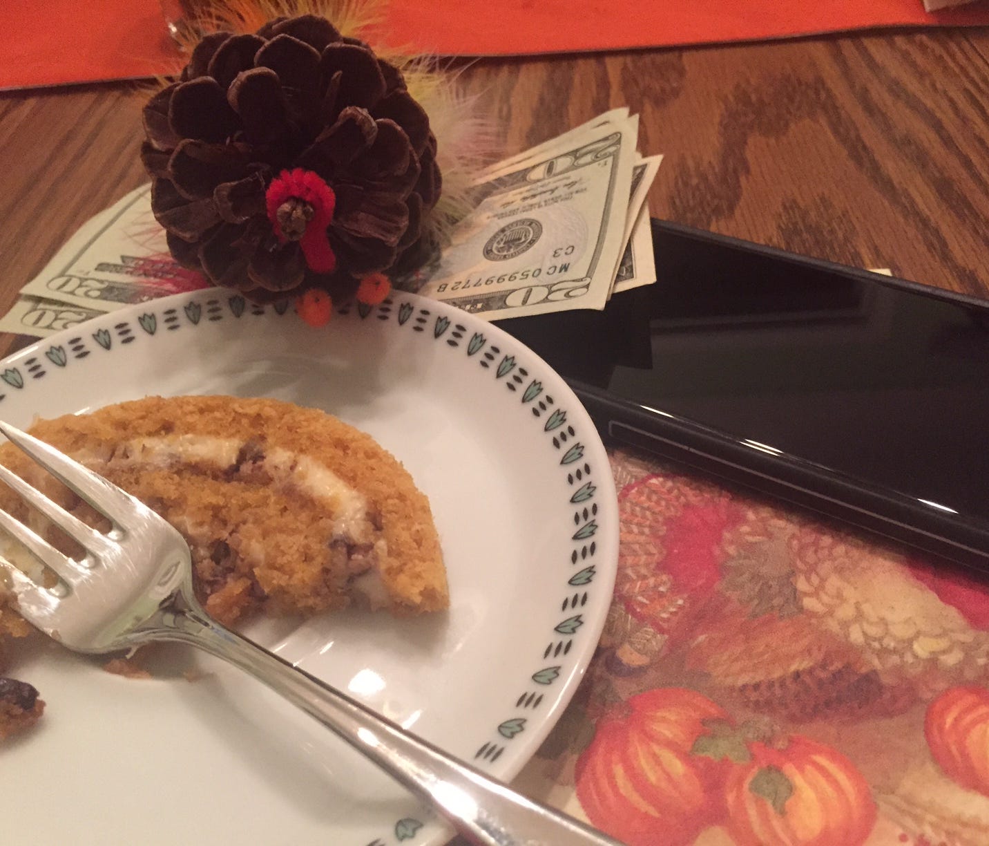 Shoppers will grab their smartphones and go this holiday season even before dessert is over on Thanksgiving. But consumers are wise to watch out for fake web sites and other online shopping-related scams.