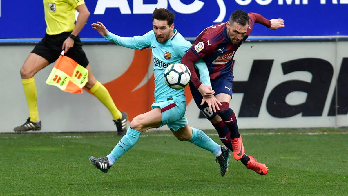 Barca Wins Before Trip To Chelsea In Champions League