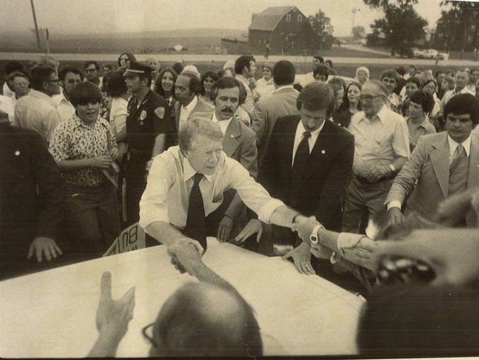 Historic photos 1976 Iowa caucuses
