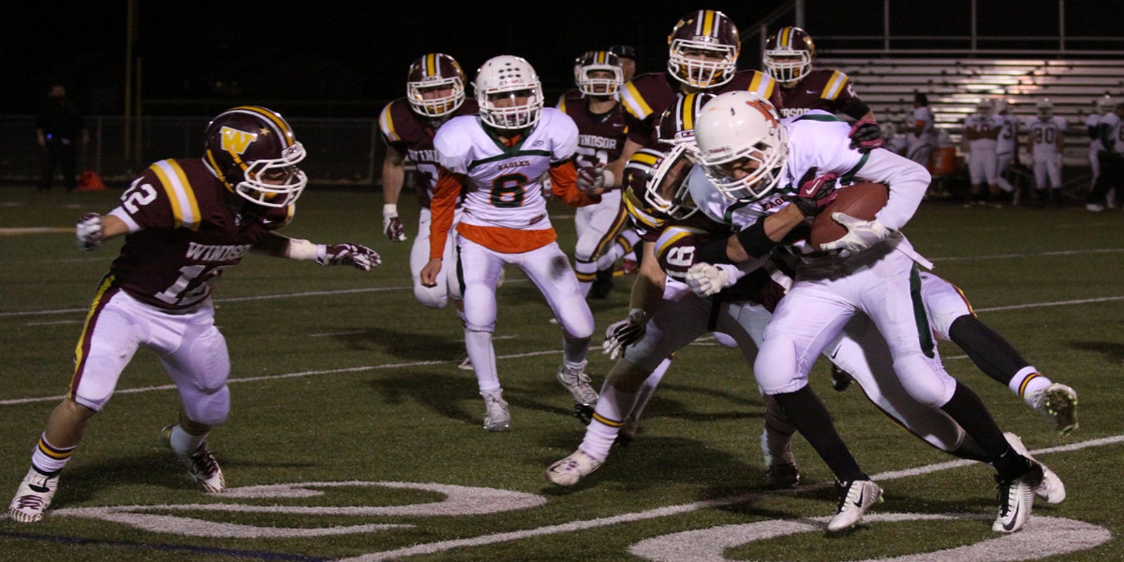 Windsor Football Hosts Vista Ridge
