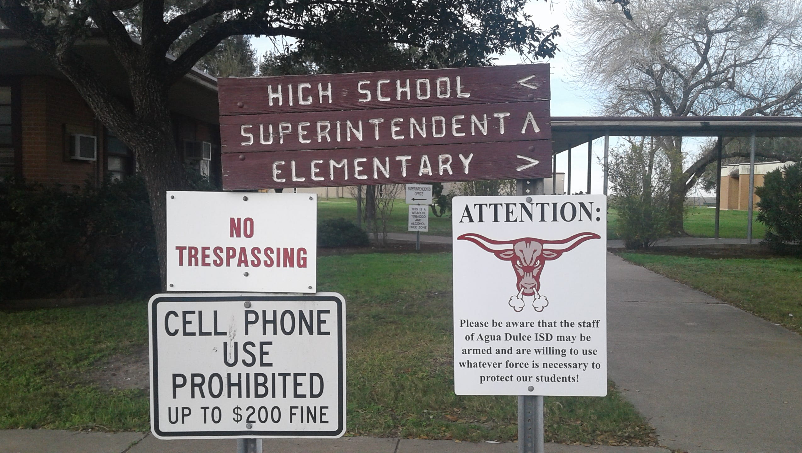 Agua Dulce ISD cancels class after weekend breakin