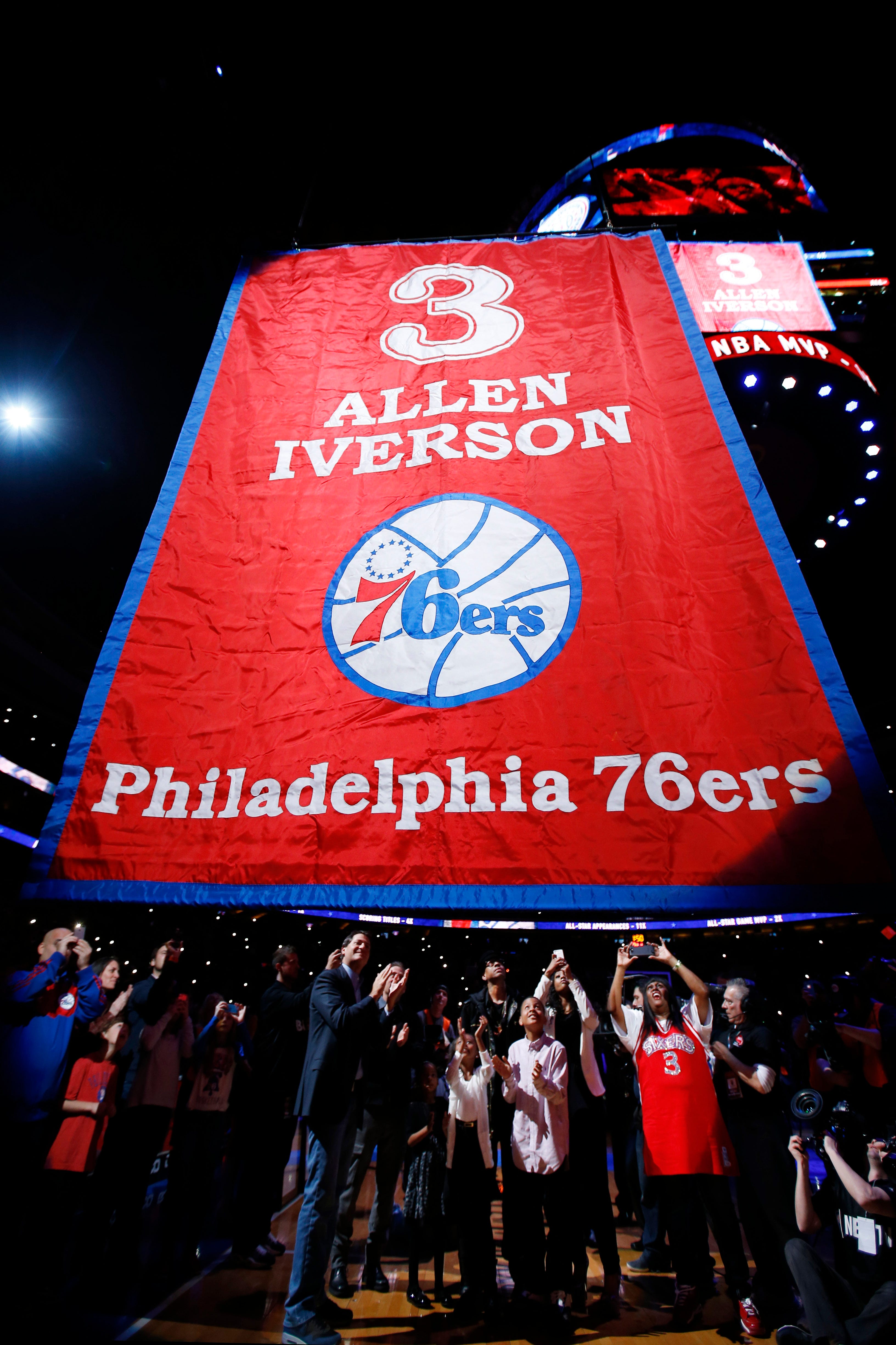 76ers retired jersey numbers clearance