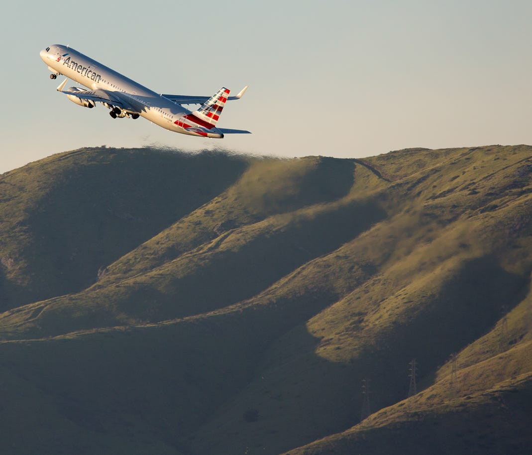 An American Airlines Airbus A321 departs San Francisco International Airport in March 2017.