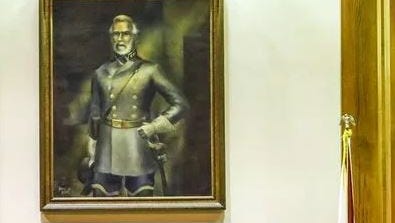 Robert E Lee Portrait At Old County Courthouse Moved To Make Room