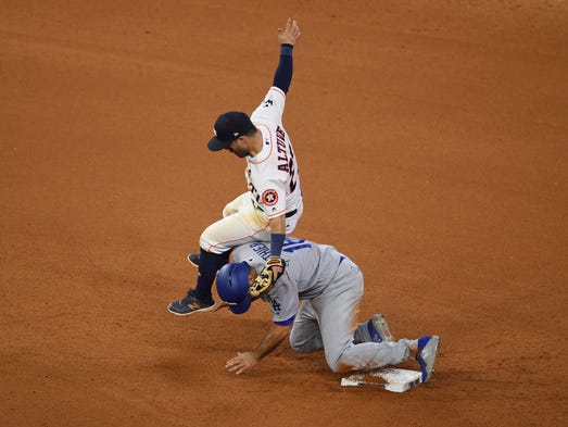 Game 5 at Minute Maid Park: Los Angeles Dodgers outfielder