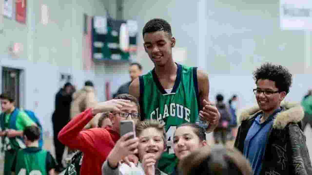This 13yearold is probably taller than you and better at basketball