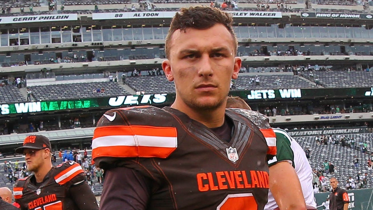 Johnny Manziel S Ex Girlfriend Tells Police Qb Assaulted Her