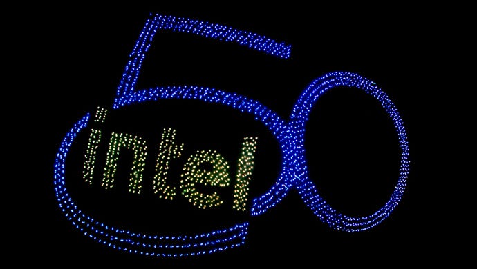 Intel S Drone Shows Wow Audiences With Giant Dancing Marshmallow Men