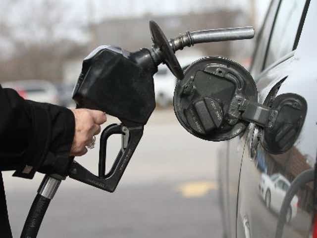 Why Topping Off Your Gas Tank Is A Bad Idea