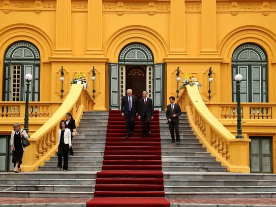 President Trump, center left, and Vietnamese President