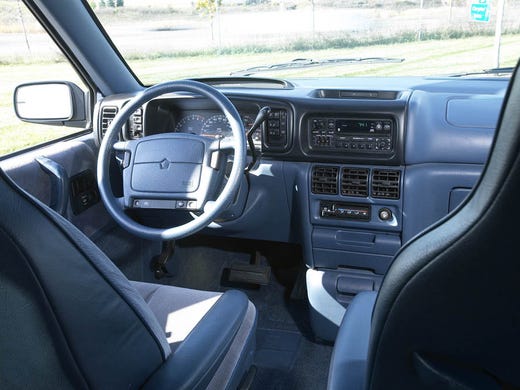 Chrysler Aims To Shed Minivan Stigma With New Design