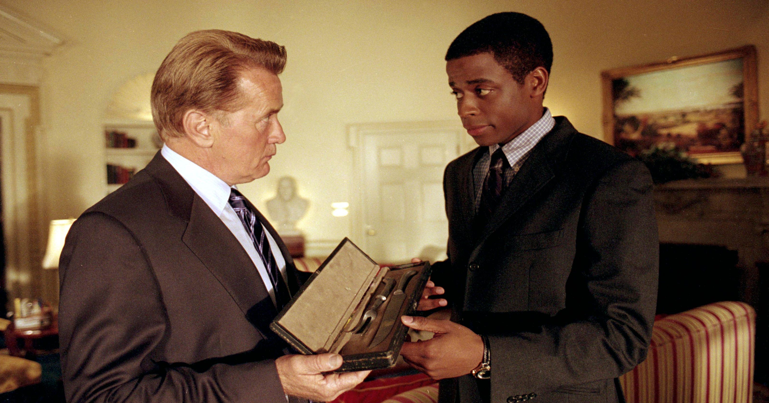 15 years later: 'West Wing' cast members, producer reflect on political ...