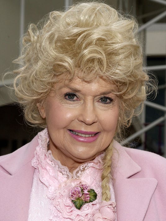 Donna Douglas Porn Captions - Beverly Hillbillies' star Donna Douglas dies at 81