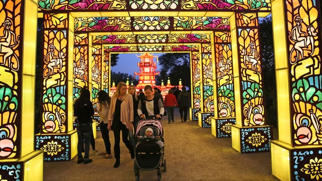China Lights display brightens Boerner Botanical Gardens