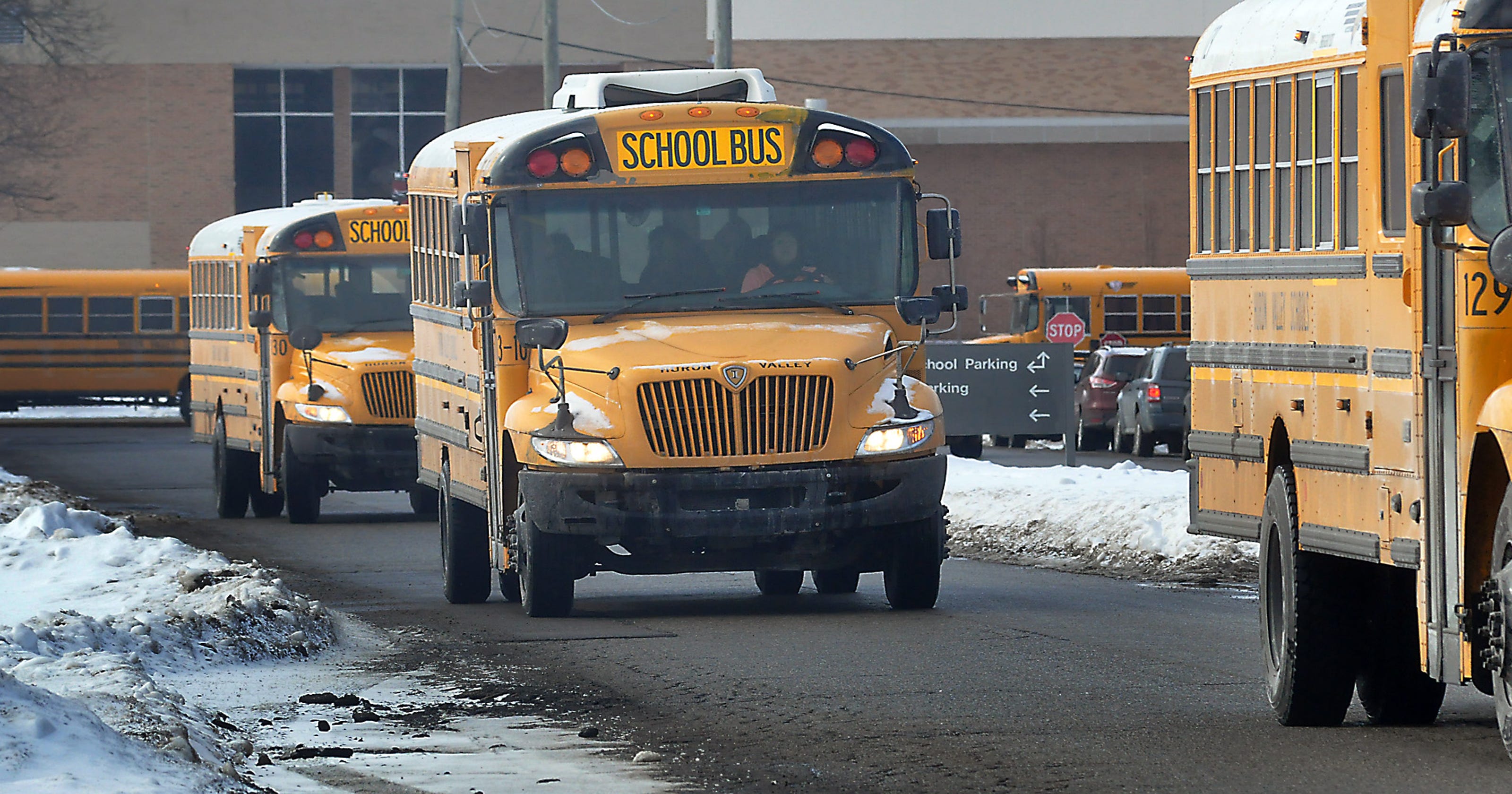 Huron Valley Schools uses SafeStop app Huron Valley Schools uses SafeStop app