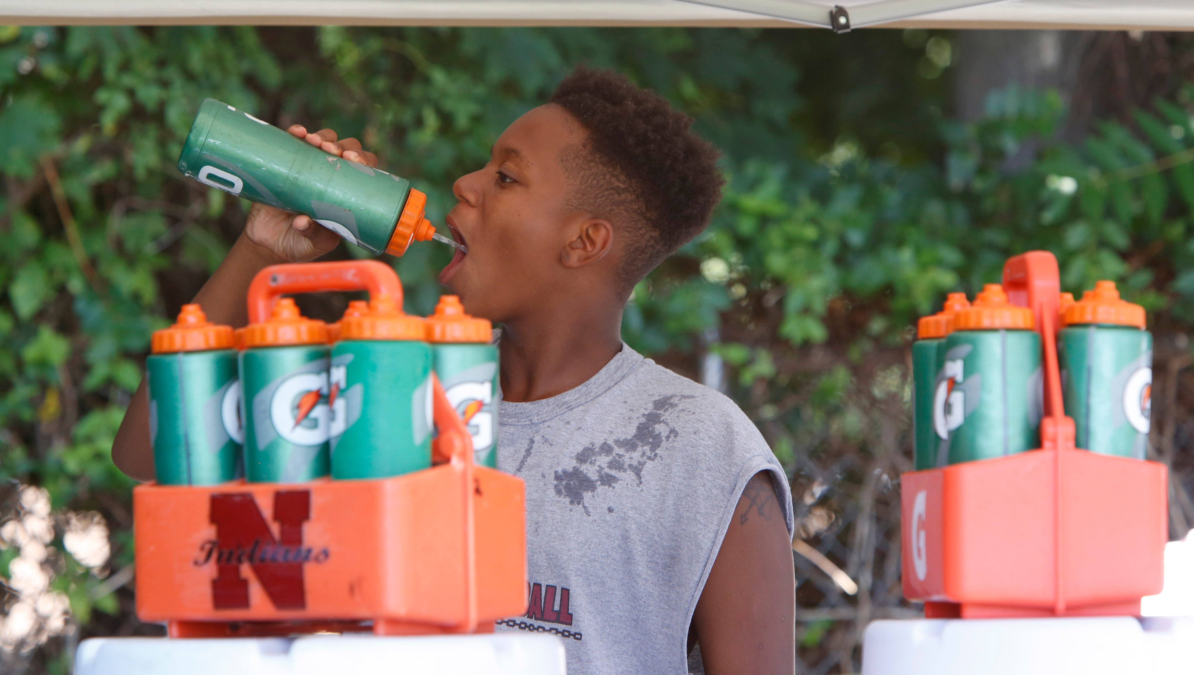 Heat Humidity Force Football Teams To Scramble