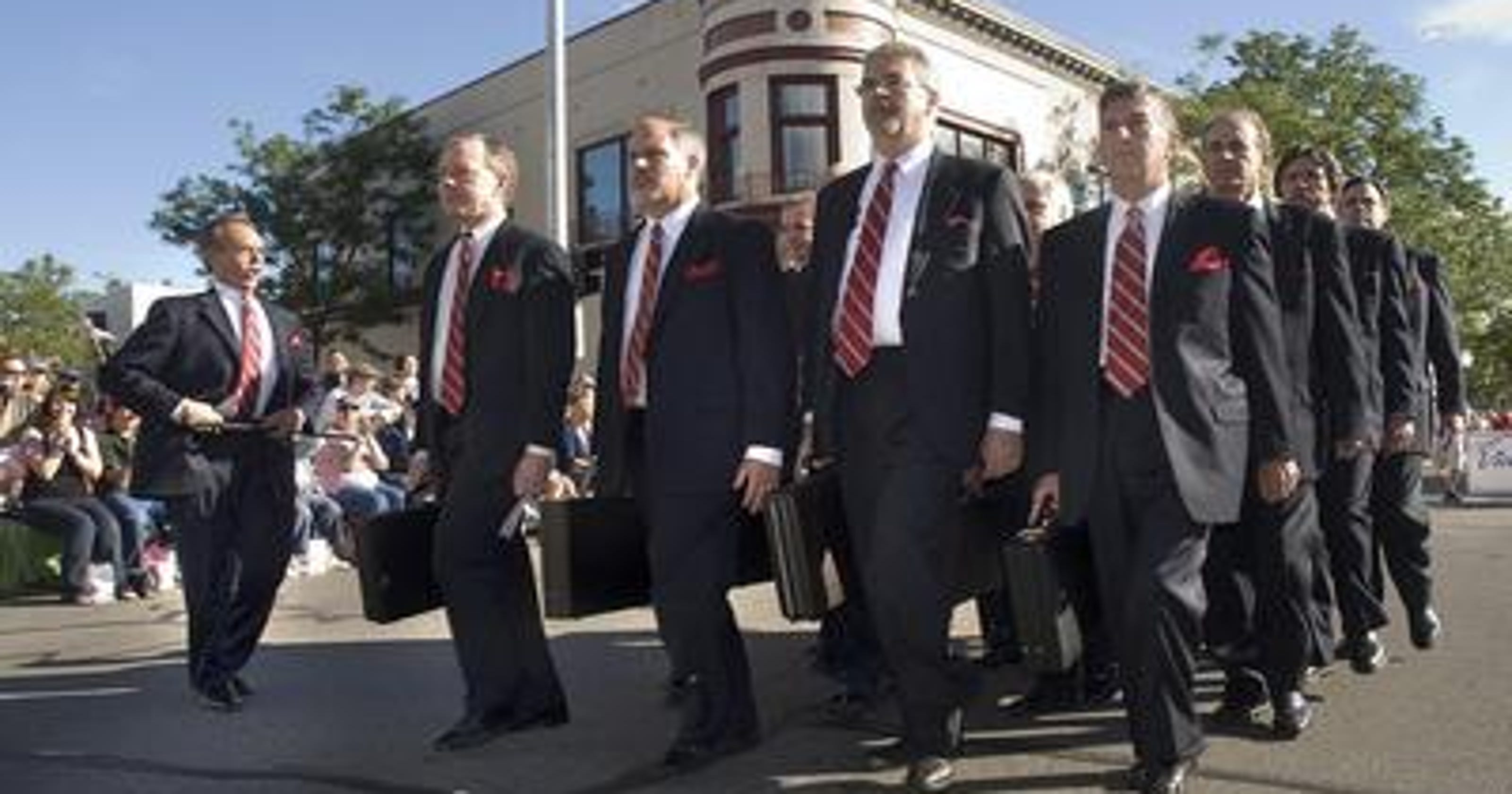 Fred Hill Briefcase Drill Team to step high for last Thanksgiving parade