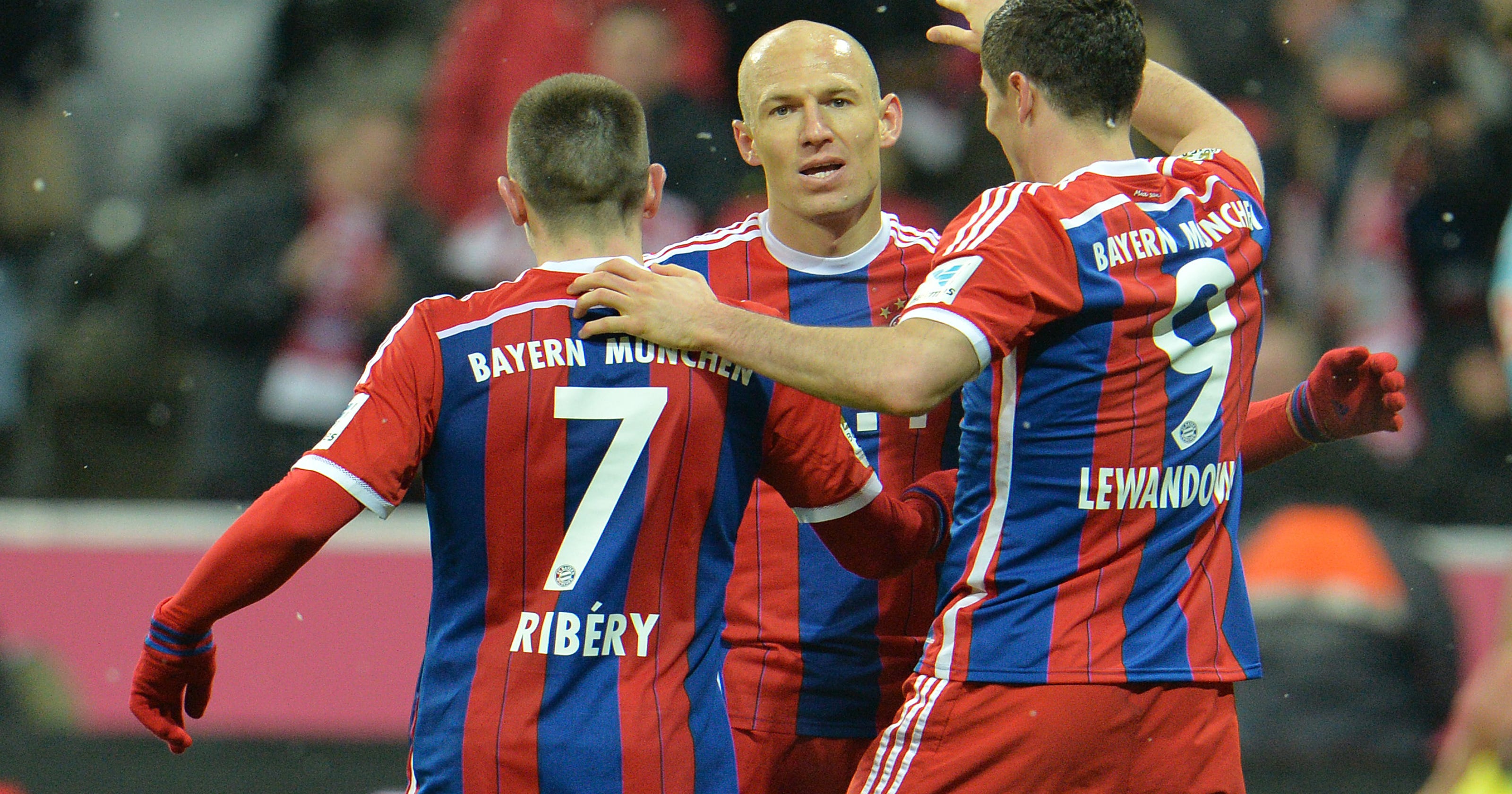 Bayern Munich Scores Early Beats Cologne 4 1 In Bundesliga