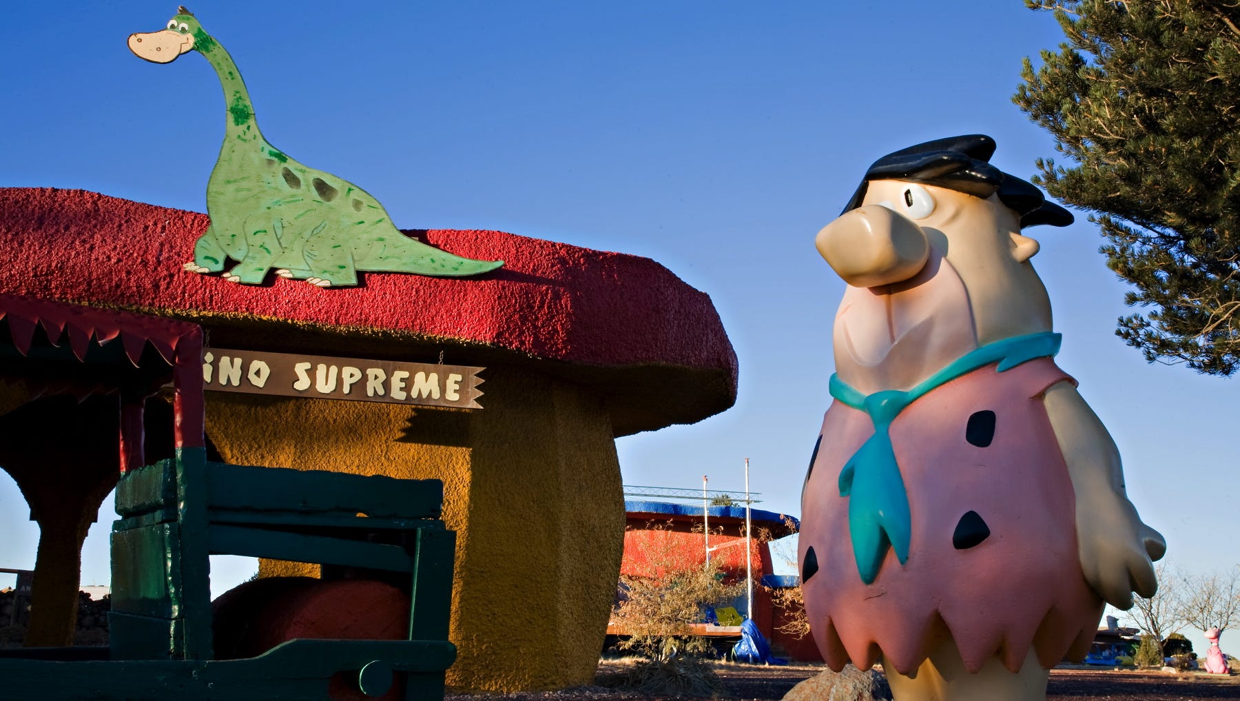 Flintstones Bedrock City closes; Raptor Ranch to open