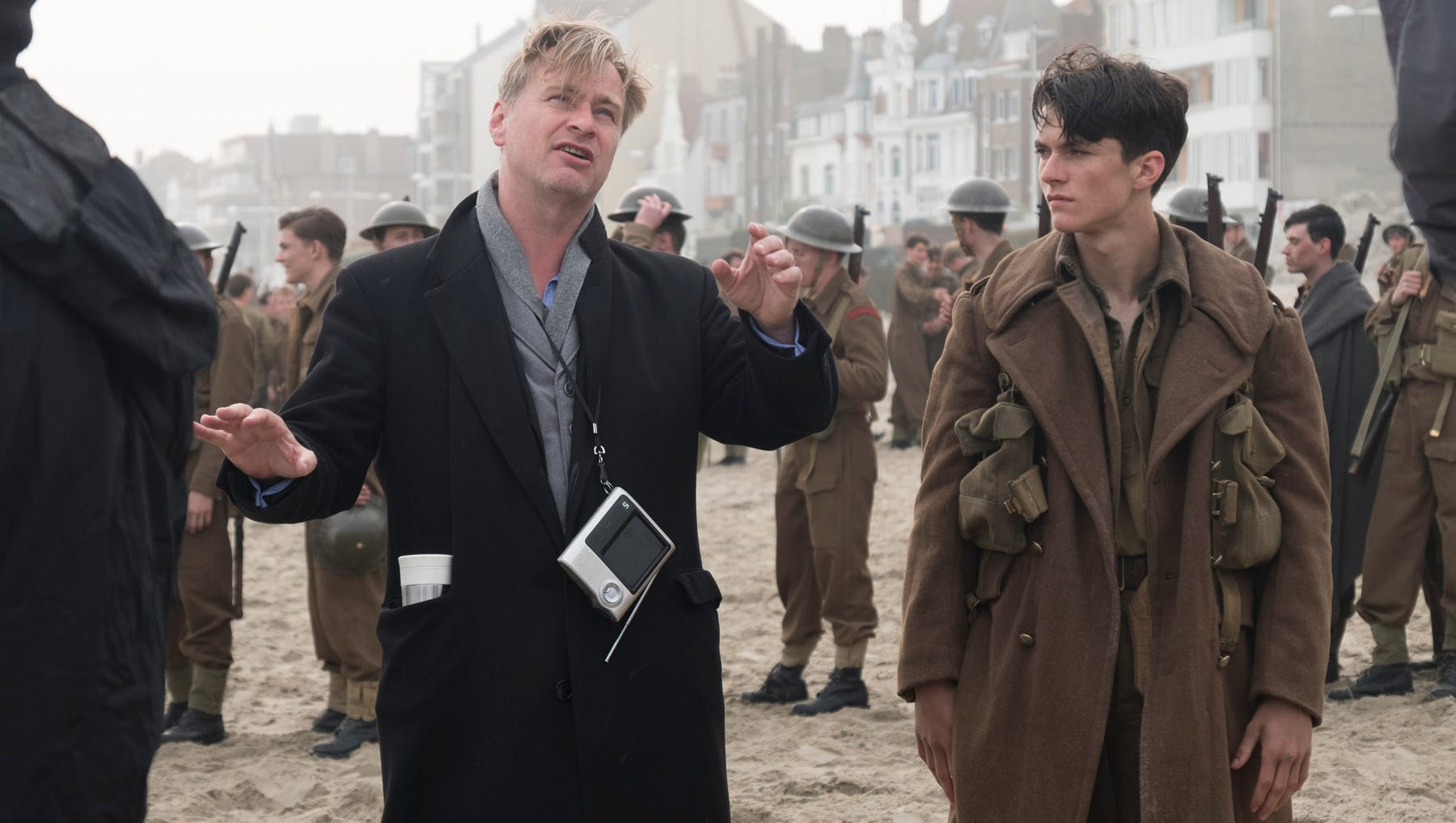 Dunkirk How Film Newbies Harry Styles Fionn Whitehead Survived