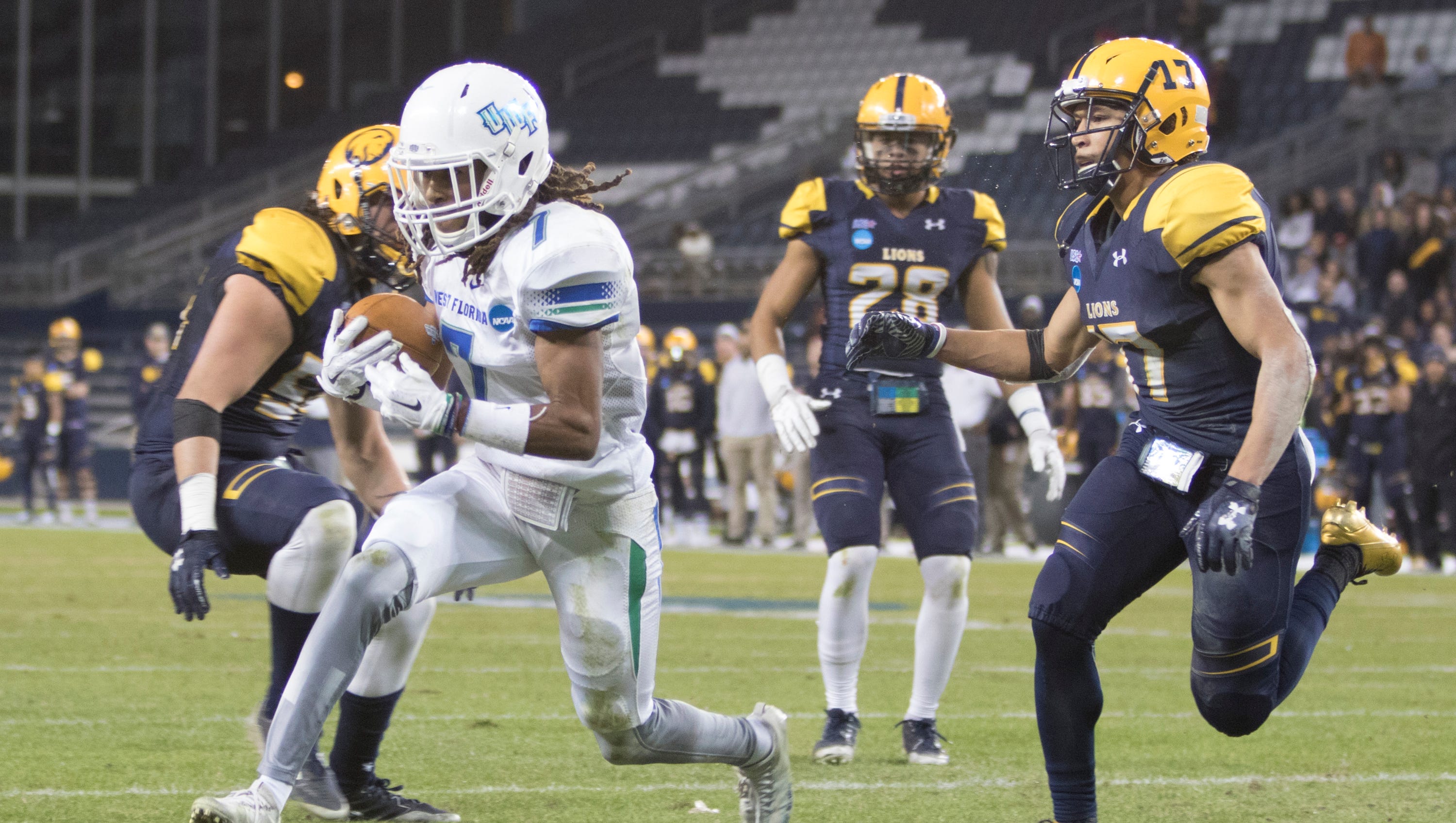 Dream Denied Uwf Falls In Ncaa Dii Title Game