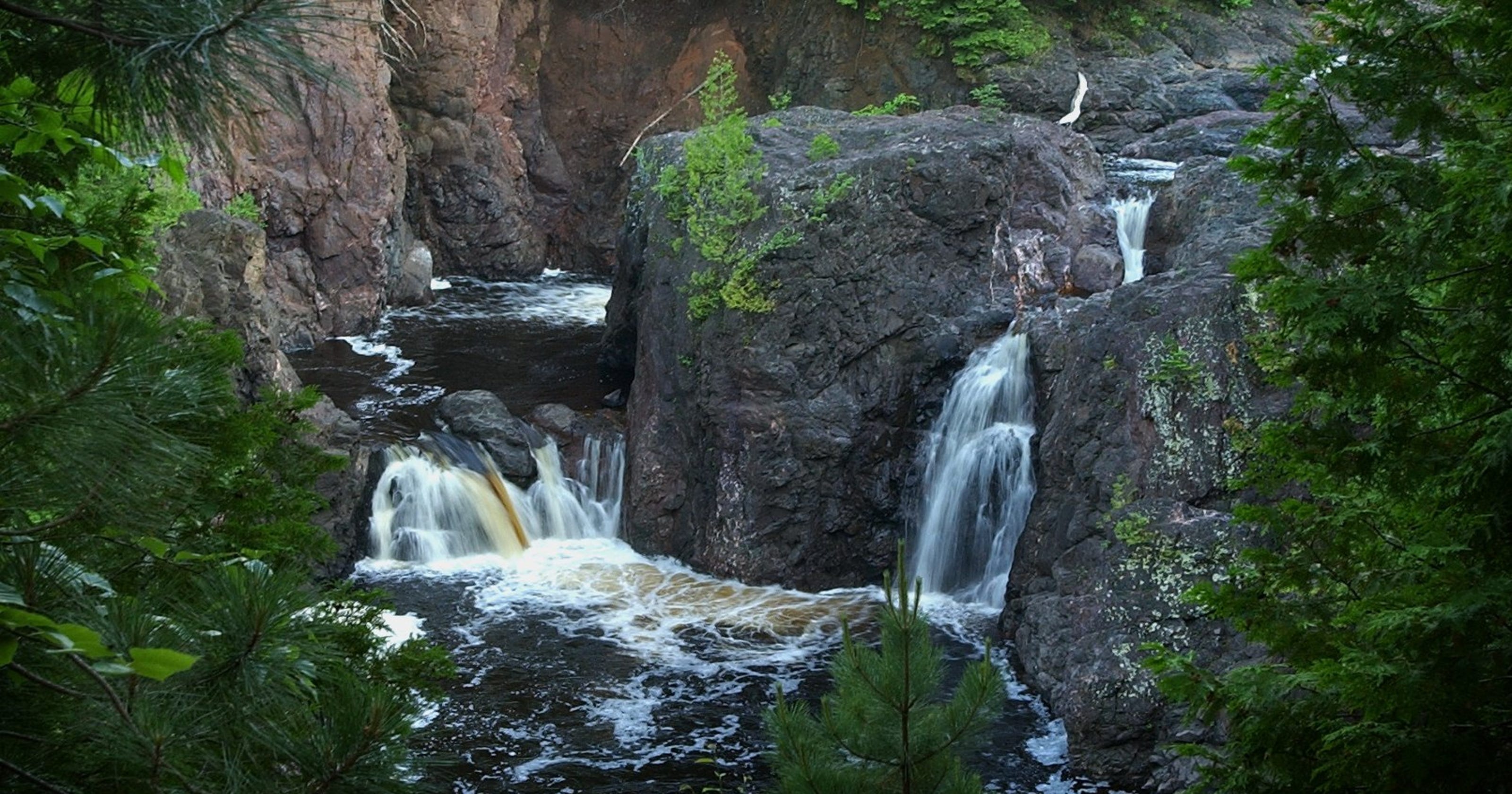 Waterfalls, ancient lava flows make Copper Falls one of Wisconsin's most picturesque parks
