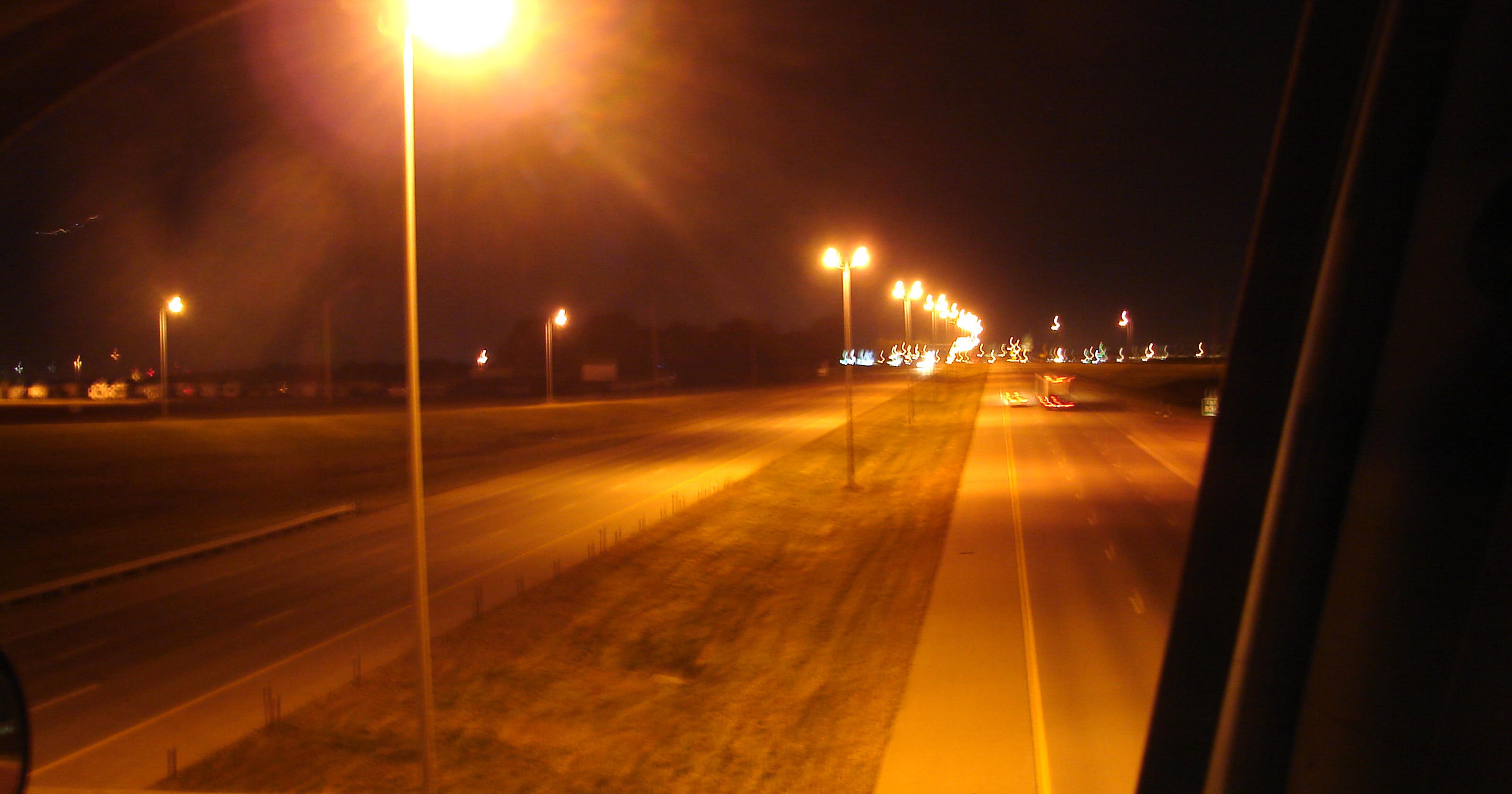 Reader Are LED street lights too blue?