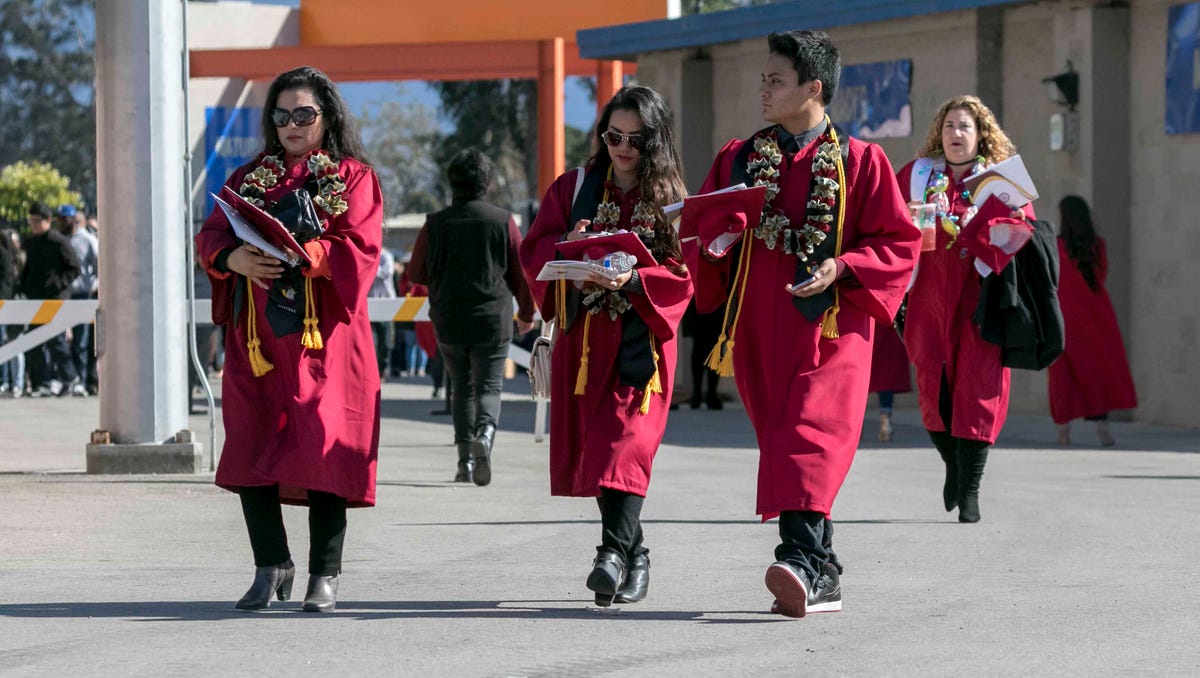 PHOTOS 2018 Hartnell College Graduation