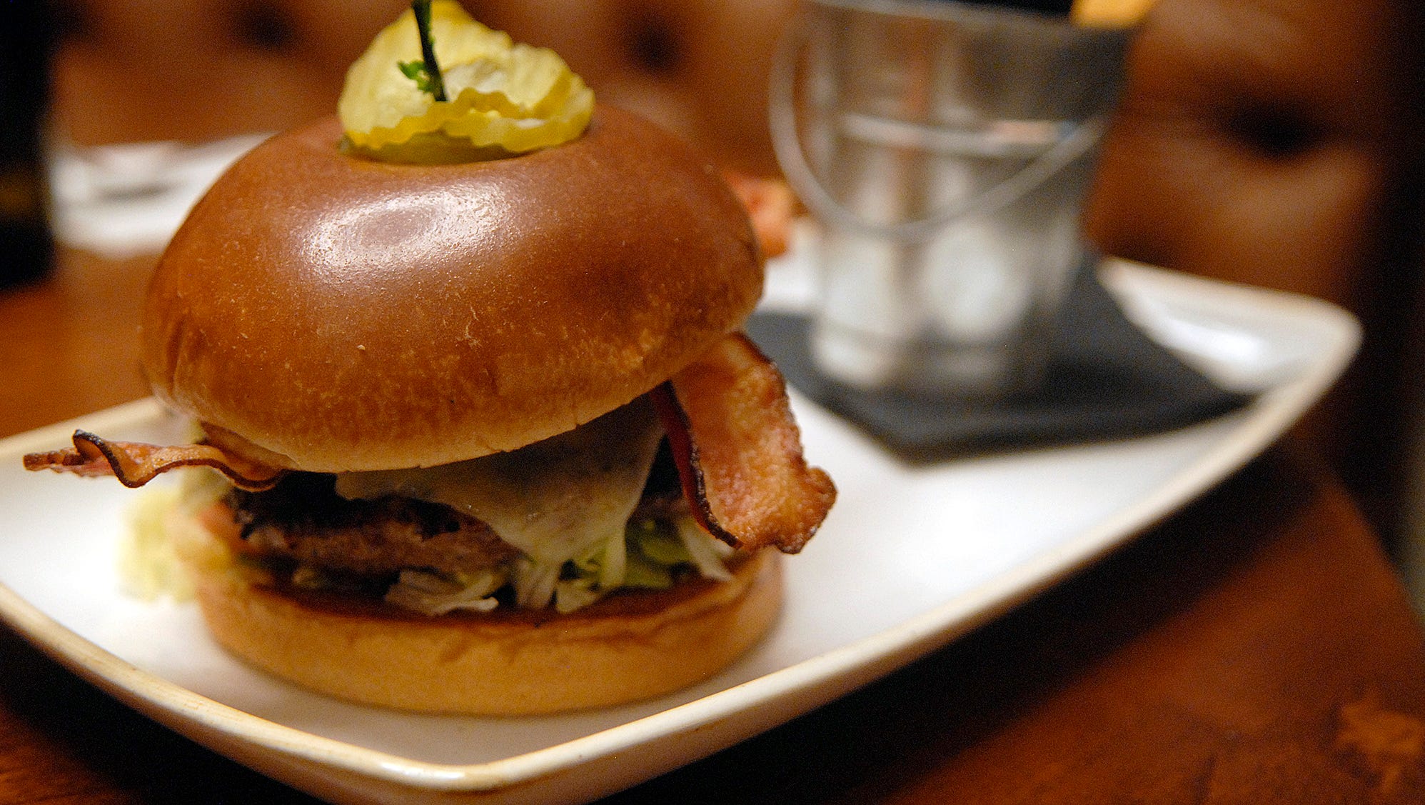 Running Louisville International Airport restaurant comes with baggage