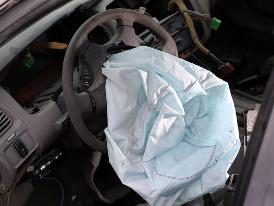 Automakers Face Class Action Suit Over Faulty Air Bags
