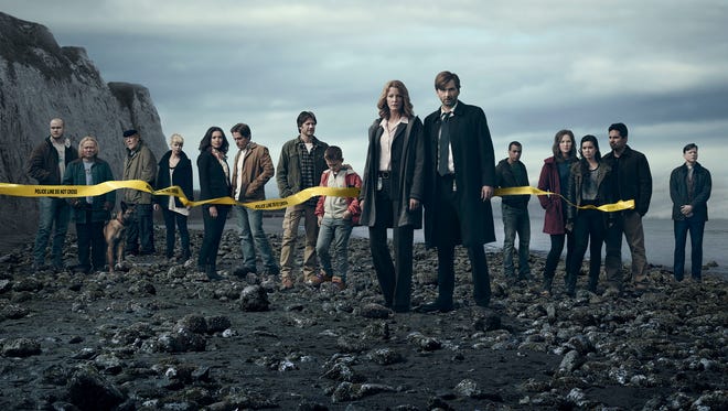 David Tennant, formerly of “Doctor Who,” and Anna Gunn, formerly of “Breaking Bad,” (foreground) star in Fox’s “Gracepoint,” which is an adaption of the British crime drama “Broadchurch.”