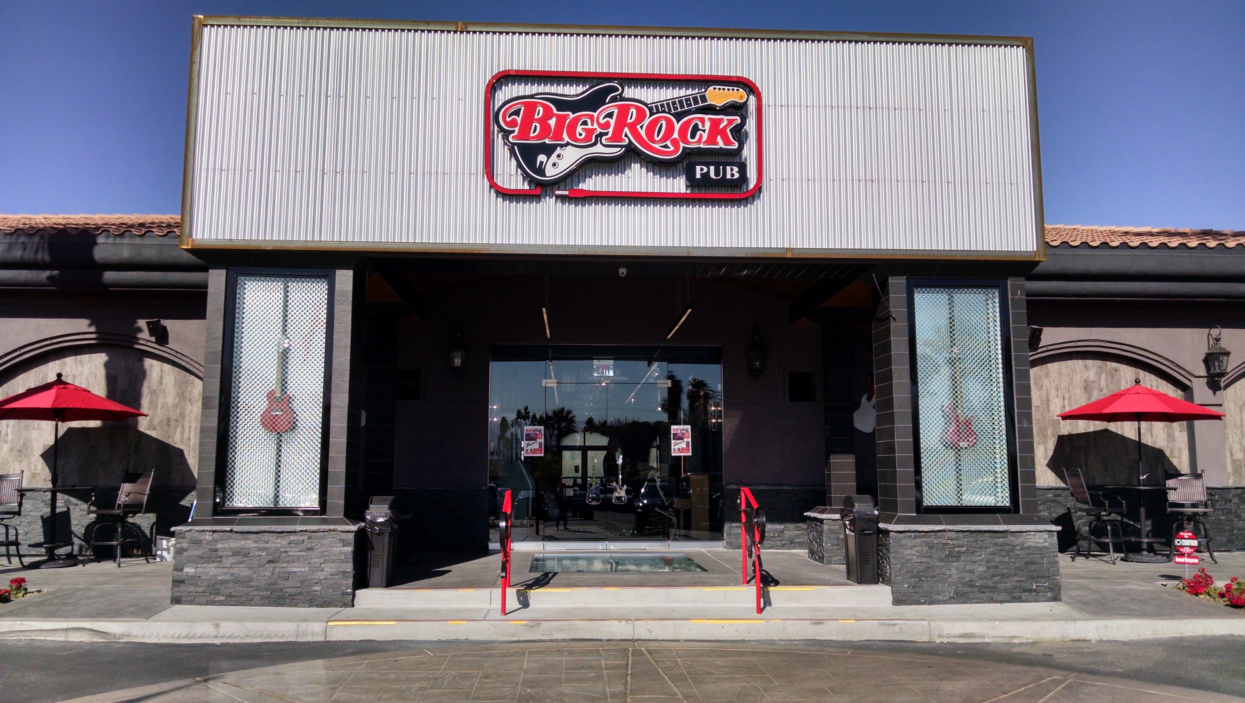 Big Rock Pub in Indio