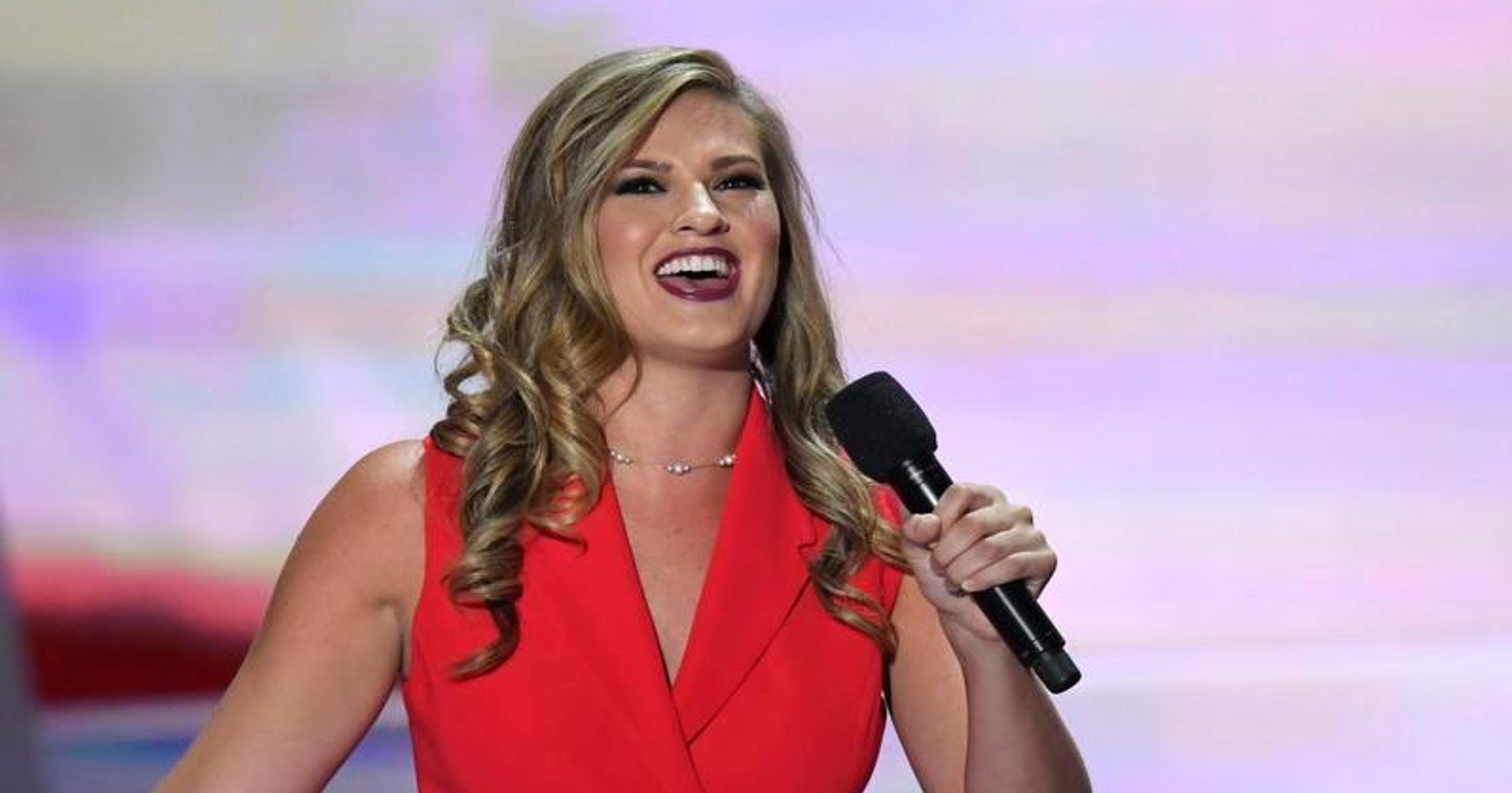 Meet Ayla Brown Nashville singer who sang national anthem at GOP