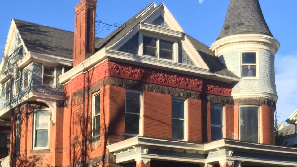 Holiday House Tour shows off historical Evansville homes