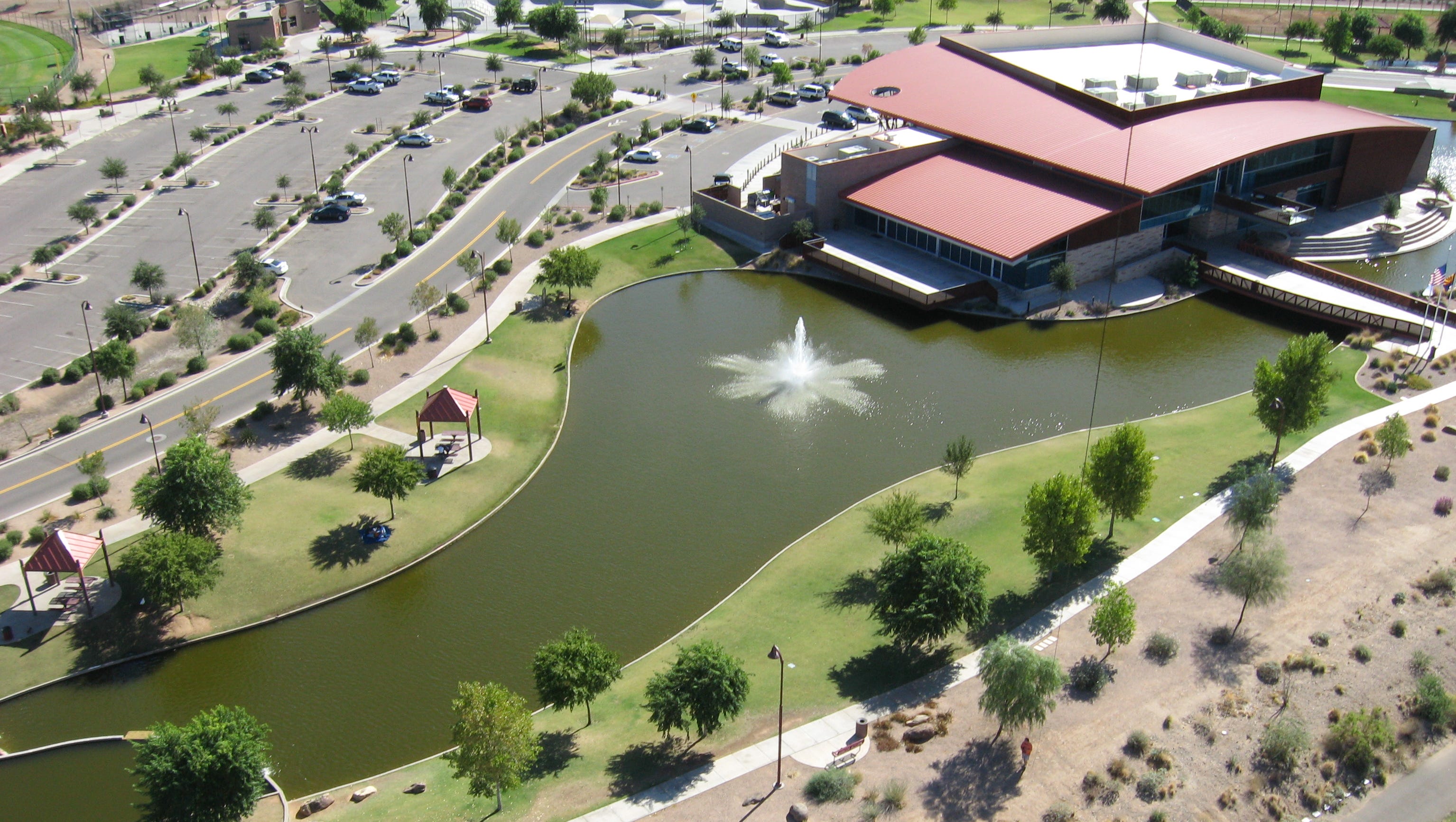 https www azcentral com story news local peoria 2019 04 27 what expect peorias new 120 acre park 3590786002