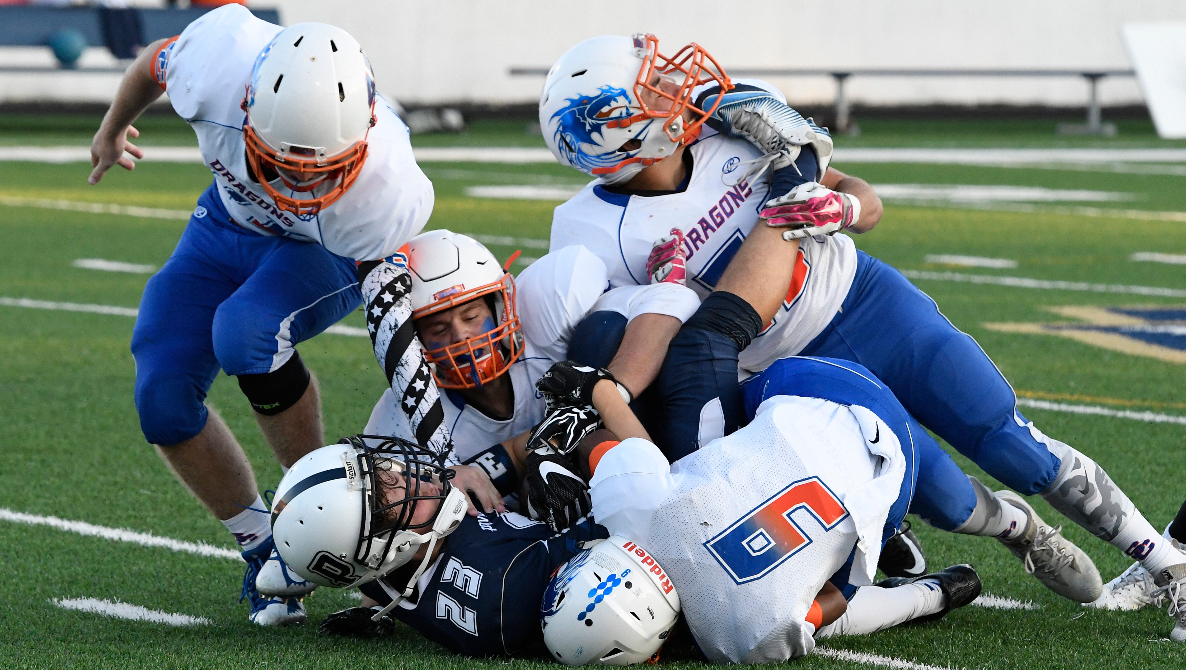 Silver Creek Football S Defense Is Dominating At A Record Pace