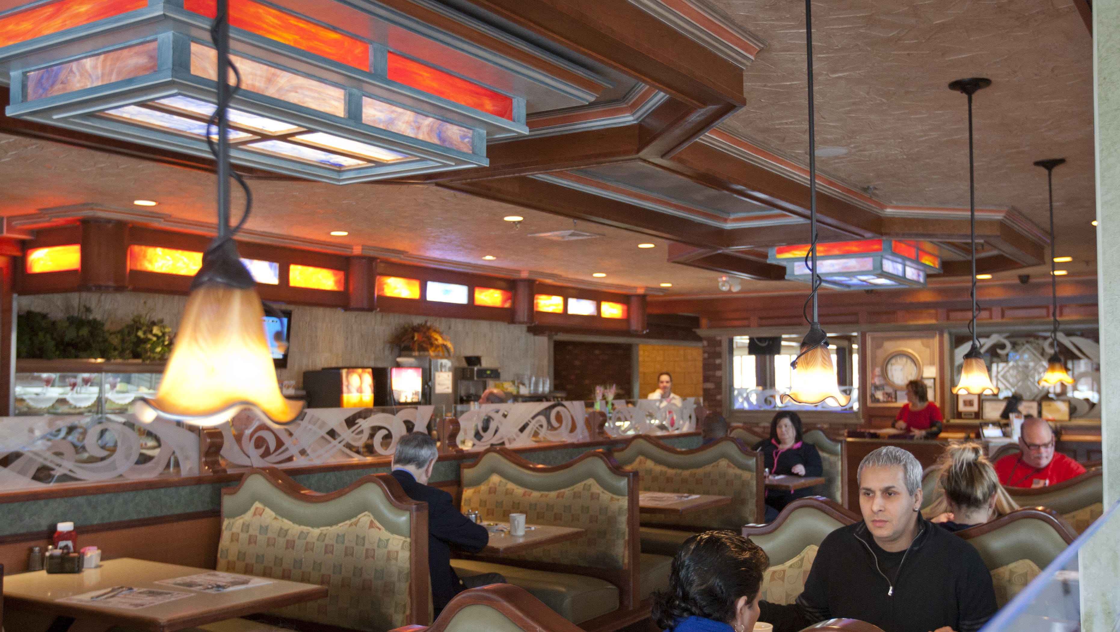 These two NJ diners will serve free meals on Thanskgiving