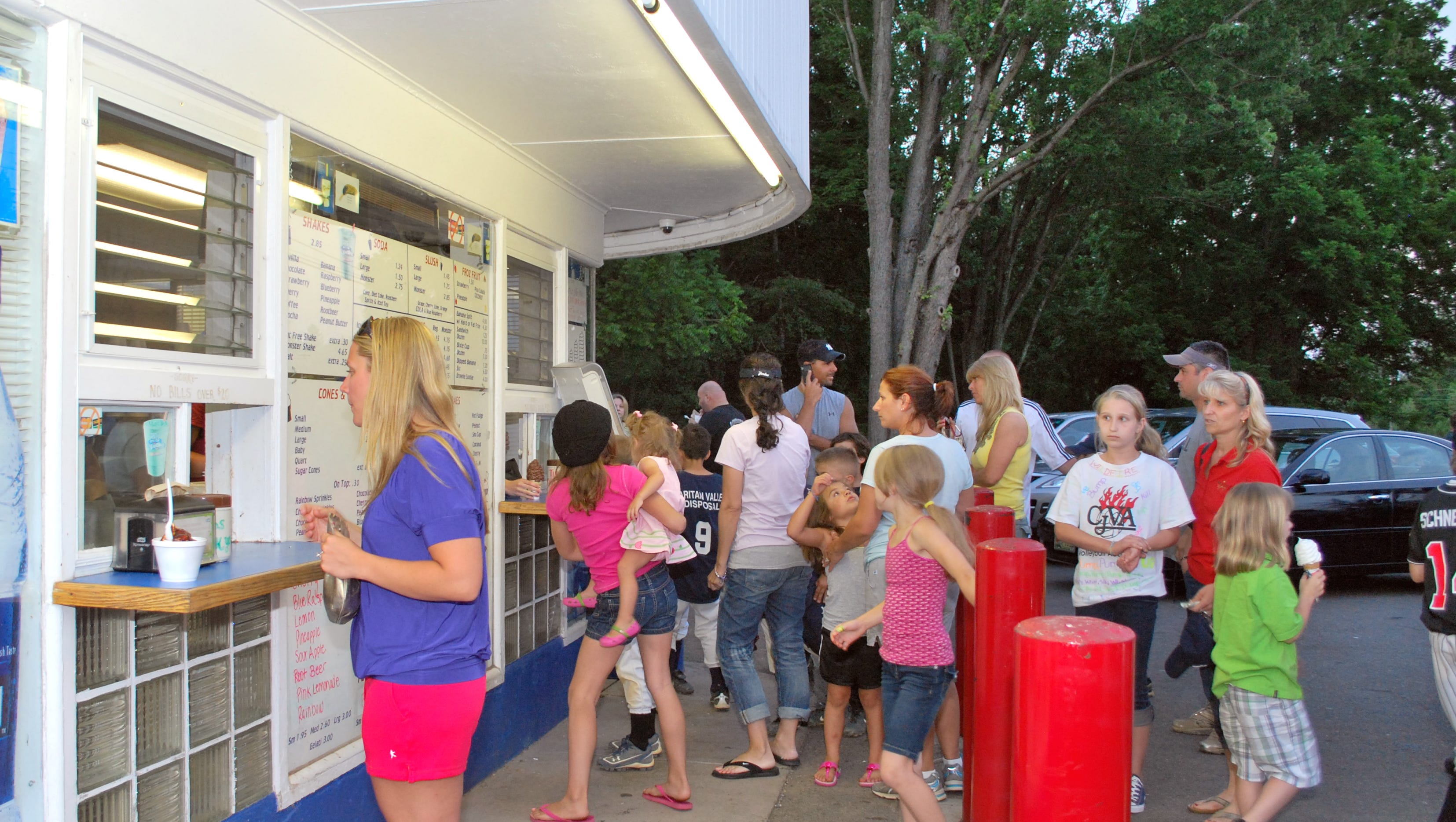 Central NJ oldfashioned ice cream parlors are a blast from the past