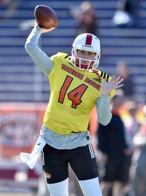 Jan 23, 2018; Mobile, AL, USA; South Squad quarterback Mike White of Western Kentucky (14) throws a pass during Senior Bowl practice at Ladd-Peebles Stadium. Mandatory Credit: Glenn Andrews-USA TODAY Sports