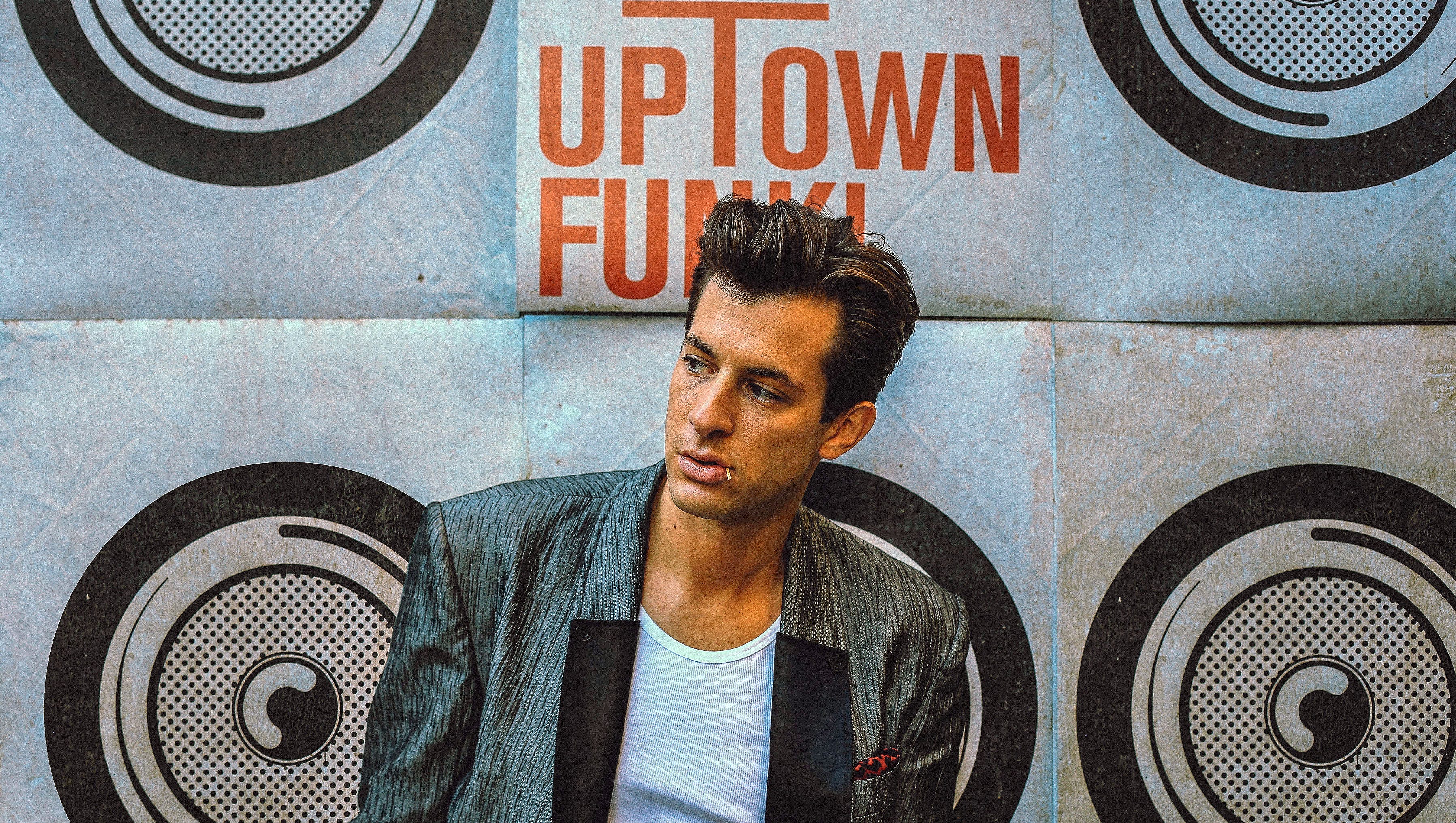 Album Review Mark Ronson S Uptown Special