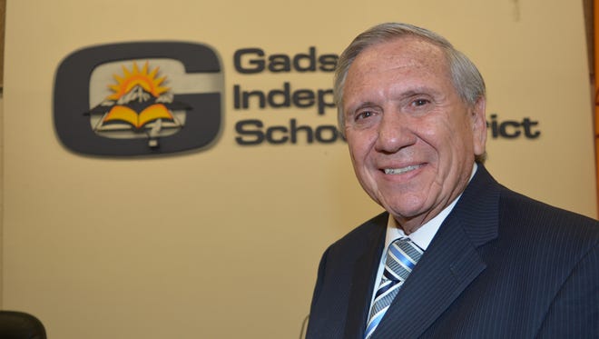 Gadsden School District Superintendent Efren Yturralde  has announced he will retire at the end of the school year.