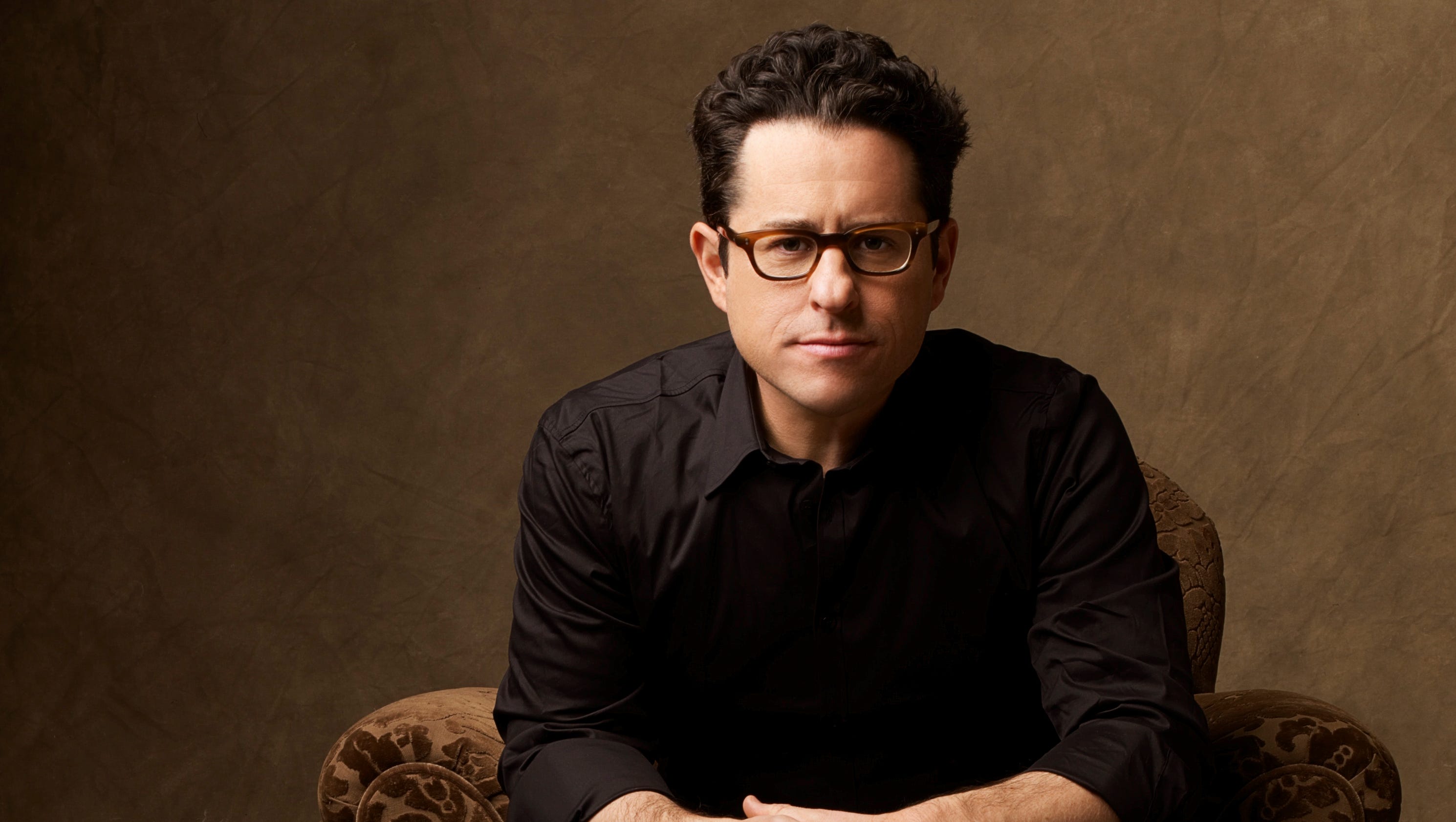 джей джей абрамс. дж дж абрамс. джей джей абрамс звездные войны. джей джей абрамс 2019. дж дж абрамс.