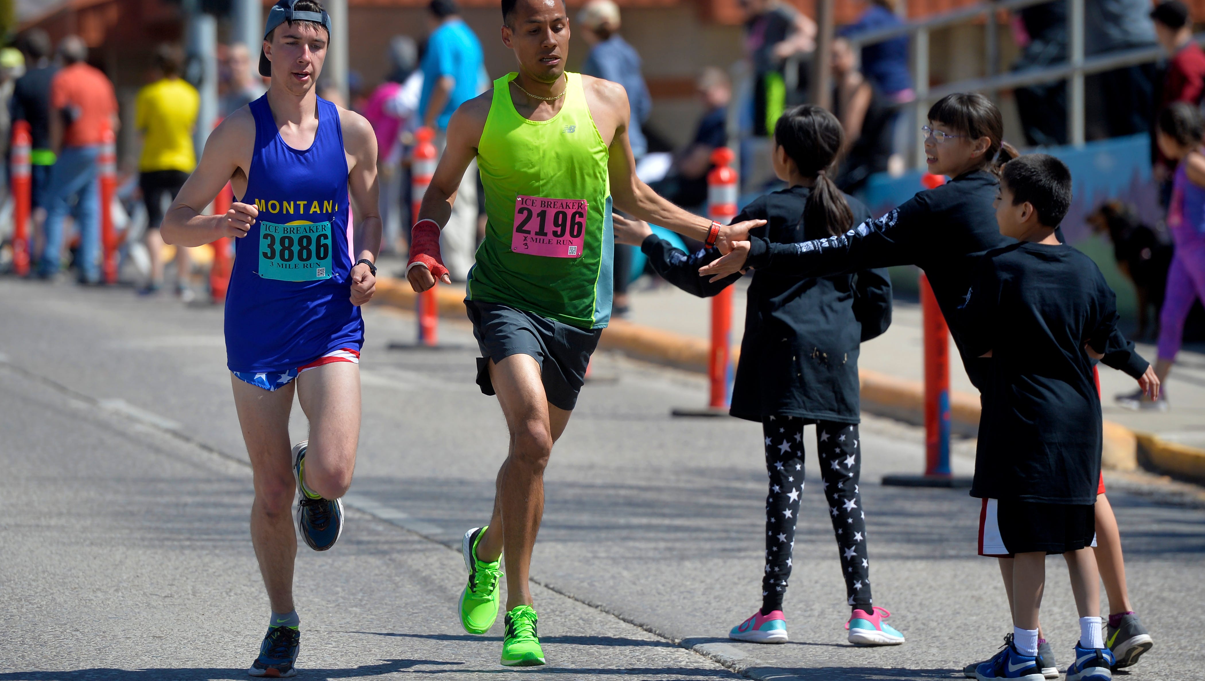 Richey S Cesar Mireles Won The Ice Breaker Three Mile Race Sunday