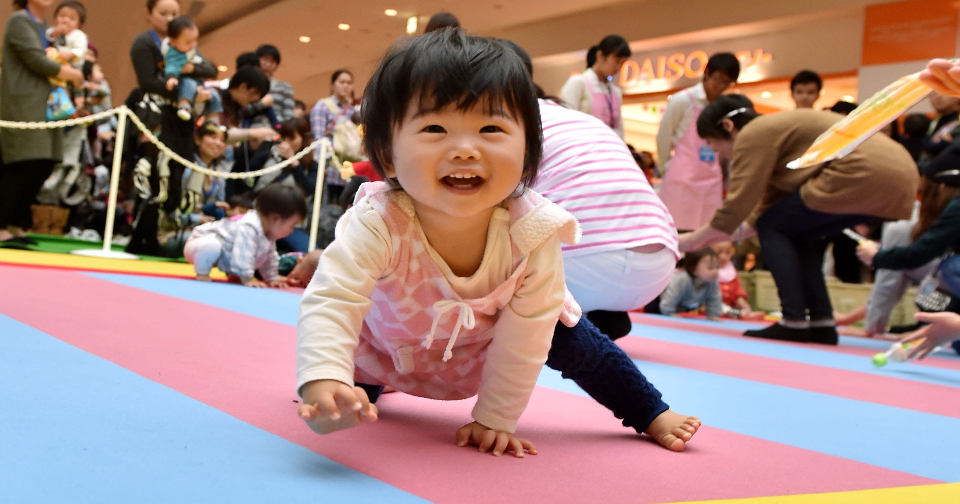 Maternity leave: Japanese workers asked to take turns with pregnancies