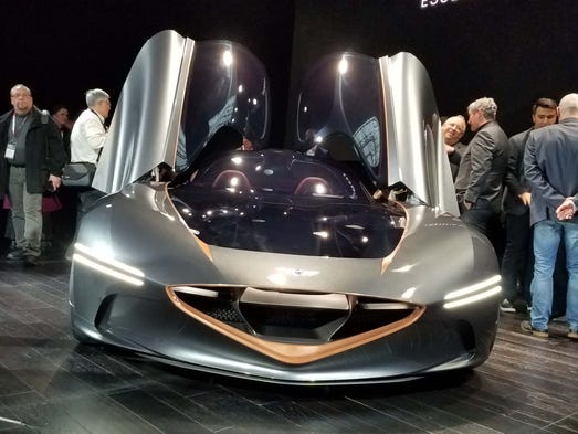 Detroit News auto critic Henry Payne selects his 10