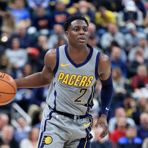 INDIANAPOLIS, IN - DECEMBER 04:  Darren Collison...